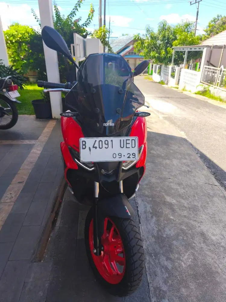 Aprilia SR GT 200 Sport Red Raceway Mulus Siap Pakai