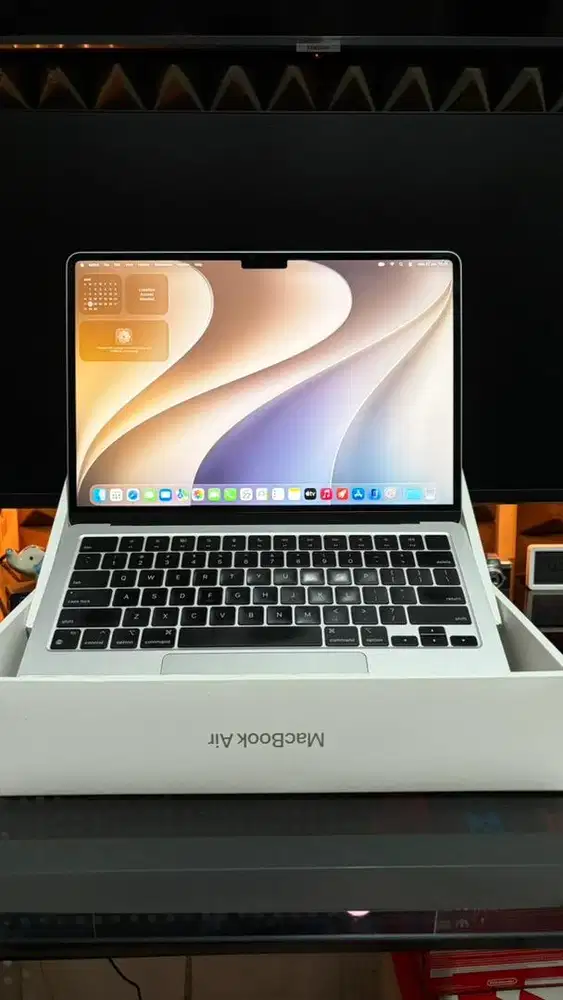 Apple Macbook Air 13 Inch M3 16GB / 512GB Silver Ex - iBox