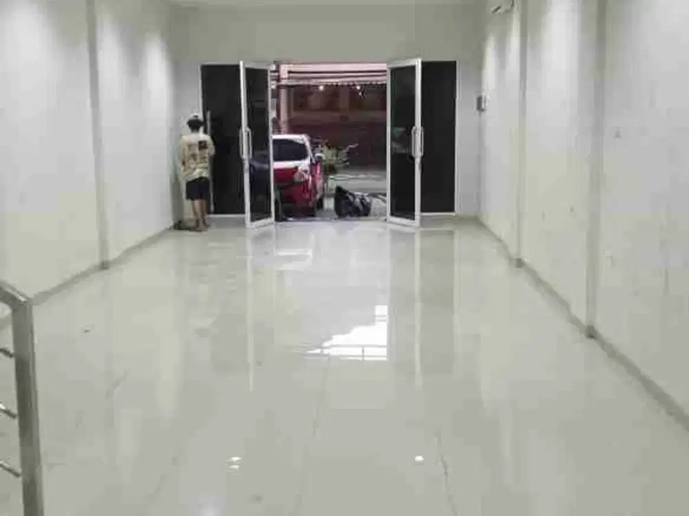 Dijual Cepat Ruko Rapi Siap Pakai di Taman Surya V