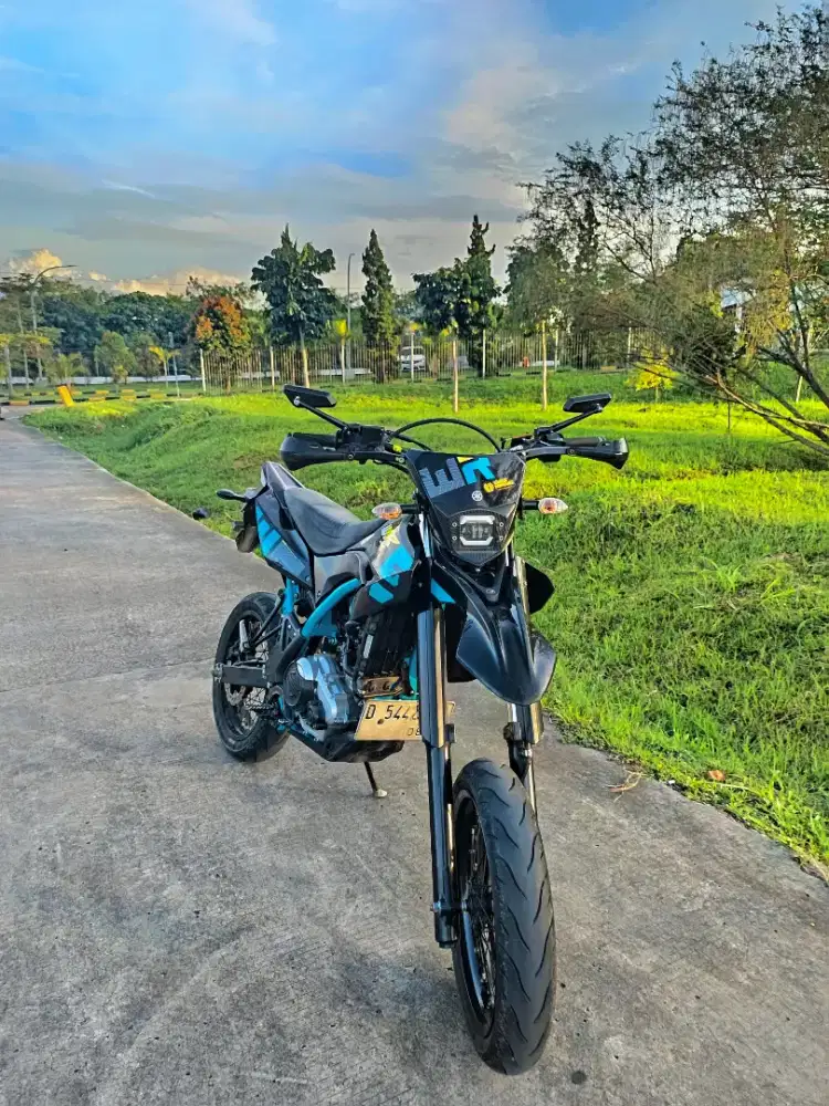Di Jual Supermoto WR155 2023