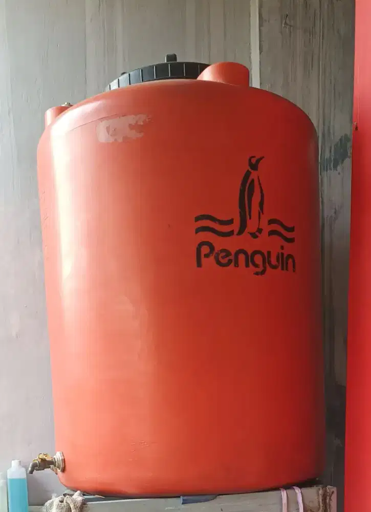Toren Tandon Air Penguin Pinguin 520L