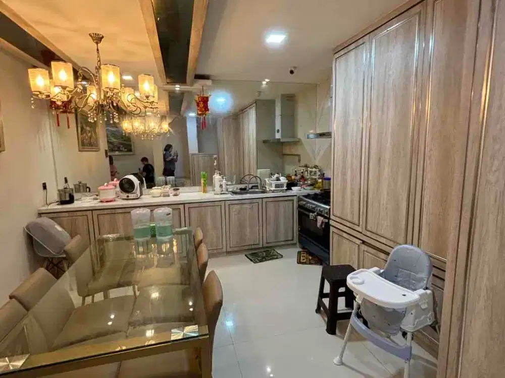 Dijual Rumah Termurah 3,5 lt 6 x 15 m2 di Green Court Shm tenggara 4+1 kt 3 km sda rooftop siap huni, semi furniture, Ayo survey segera & nego, limited edition!!