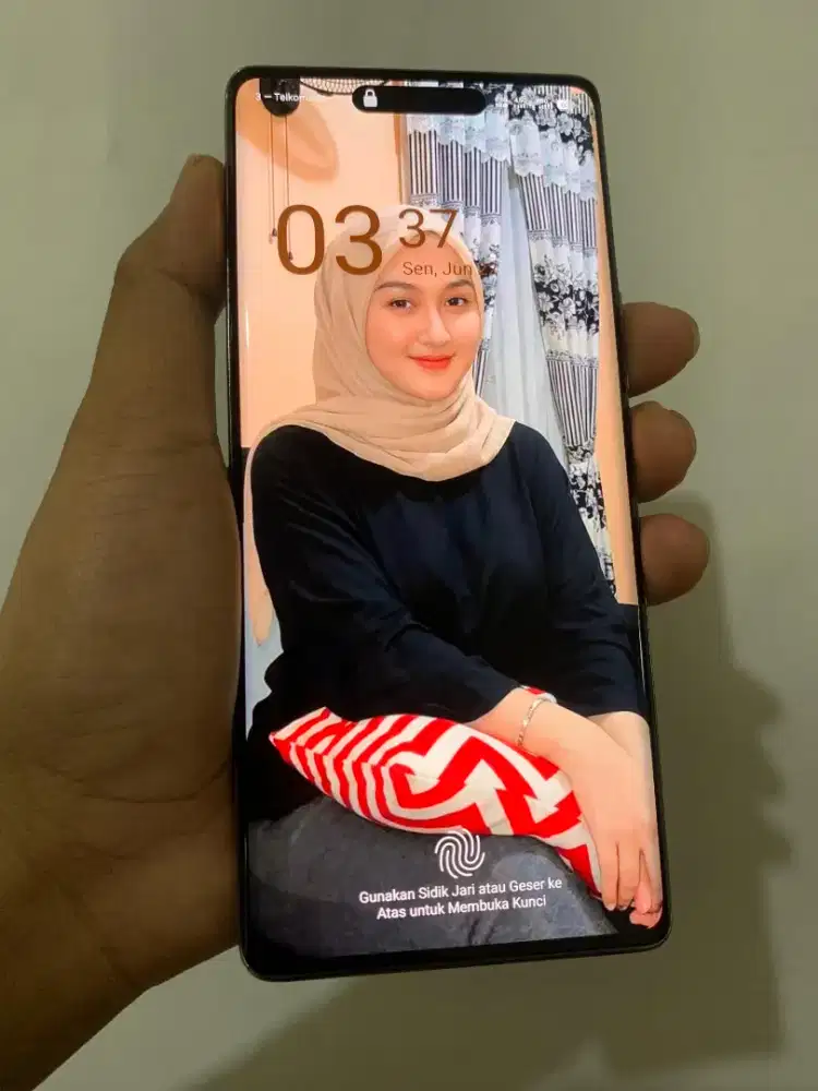 DIJUAL CEPAT! Infinix Note 40 Pro 5G layar lengkung, Nominus.