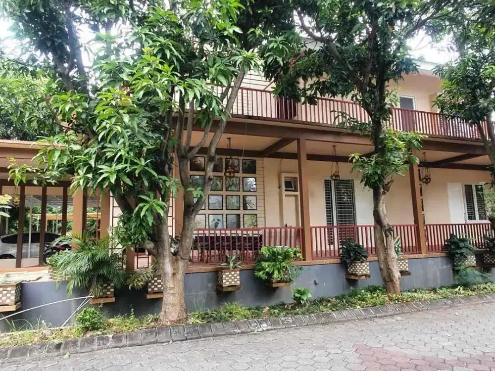 Sewa rumah mewah full furnish di sunrise dekat bandara siap huni