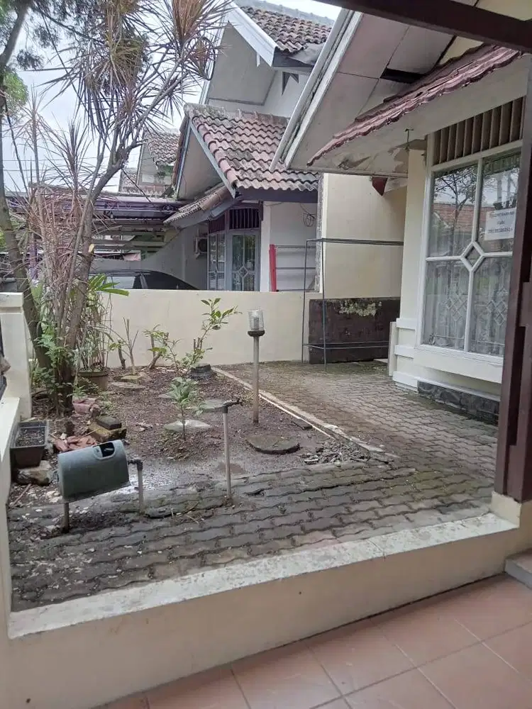RUMAH DIKONTRAKKAN / SEWA Tahunan.