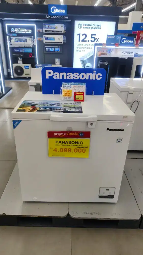 Panasonic Freezer 200Lt FC201M
