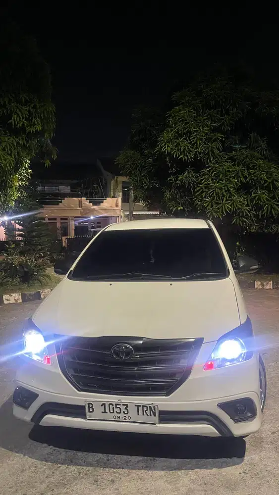 Innova bensin 2013 type G luxury A/T