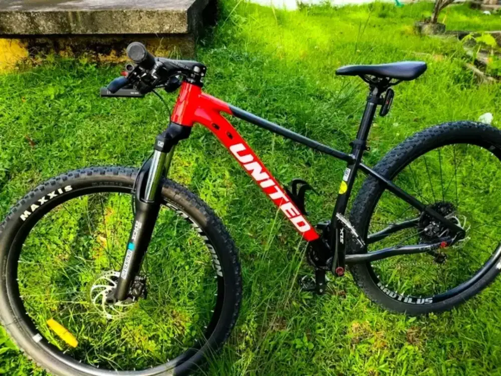 SEPEDA GUNUNG MTB UNITED CLOVIS 3.10