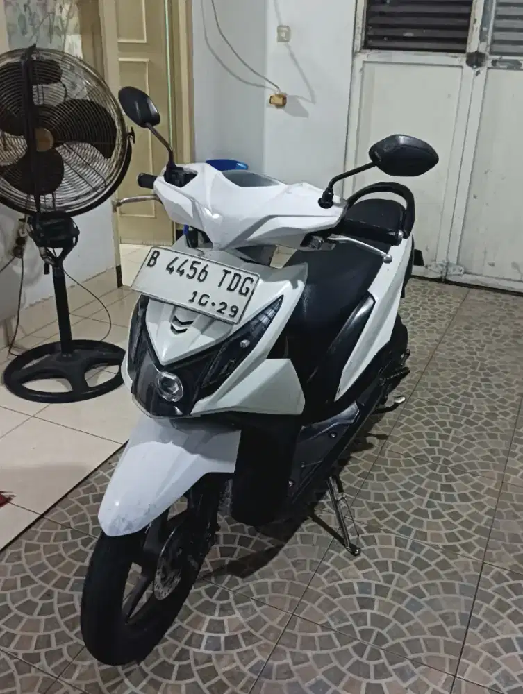 Honda beat fi tahun 2014