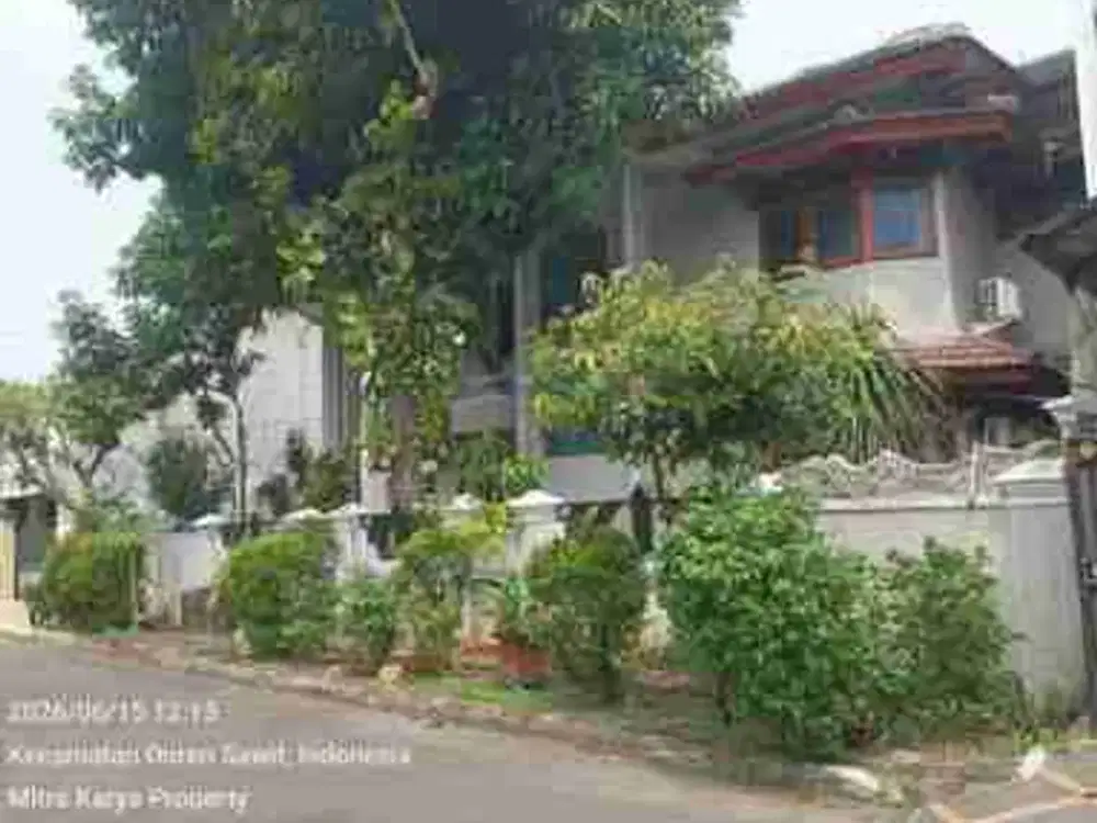 rumah di pondok kelapa