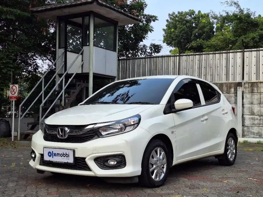KM LOW PAJAK HIDUP HONDA BRIO SATYA 1.2 E BENSIN-AT