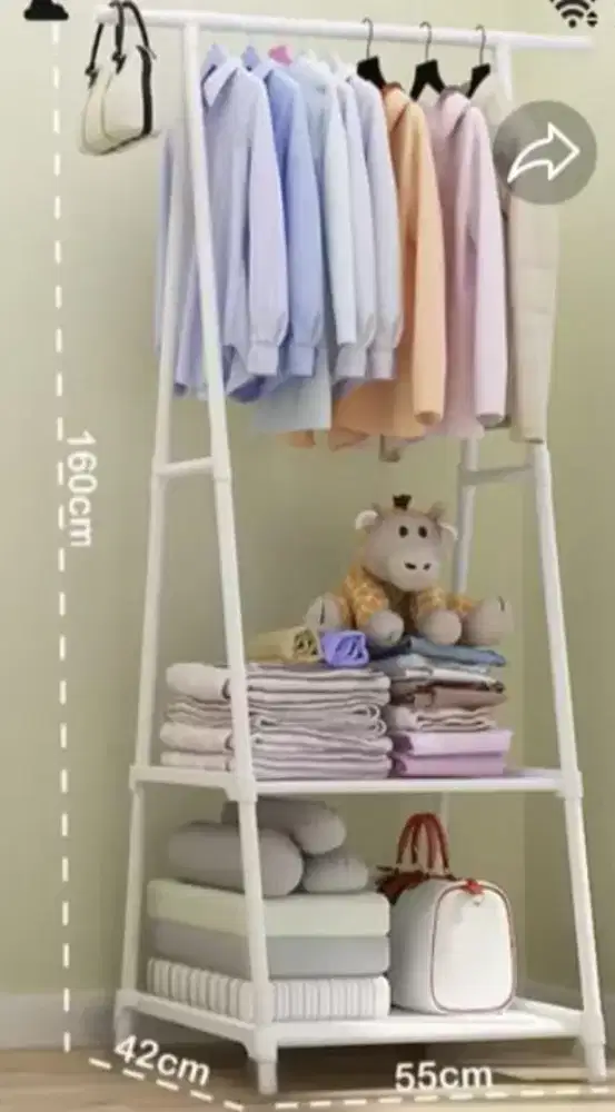 Gantungan pakaian minimalis