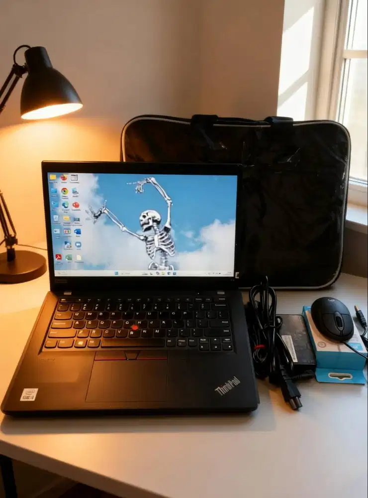 LENOVO THINKPAD X13/Core i5-10210/RAM 8GB/SSD 256GB