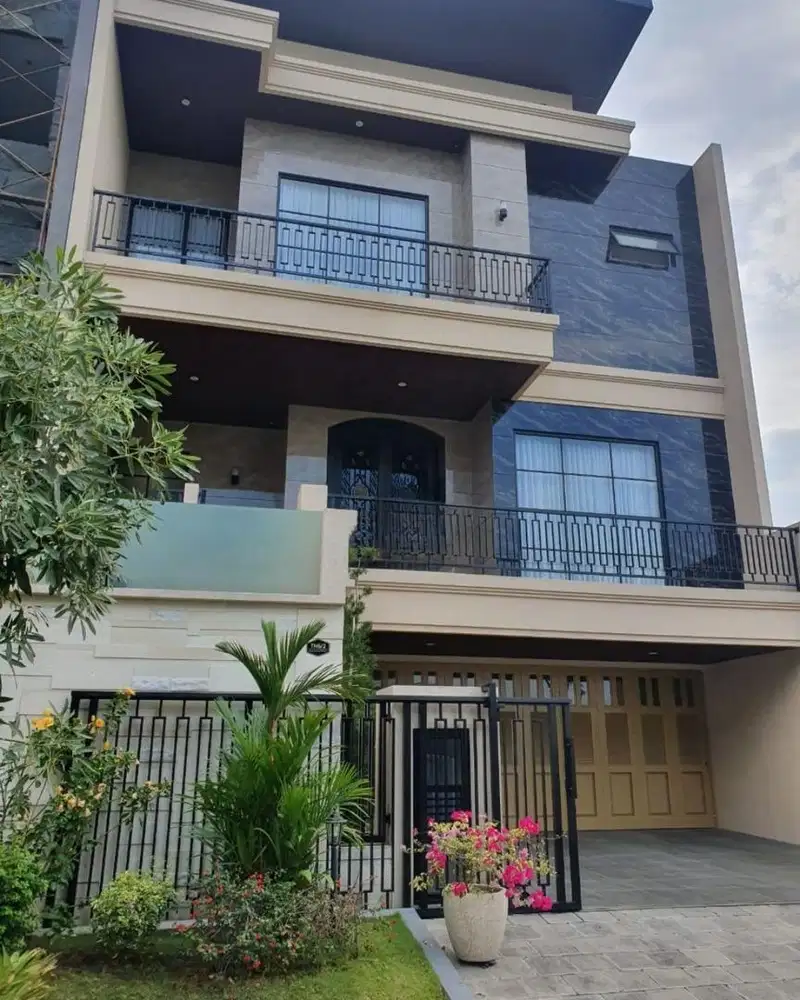 FULL FURNISHED! DIJUAL RUMAH MEWAH CITRALAND EMERALD MANSION MODERN