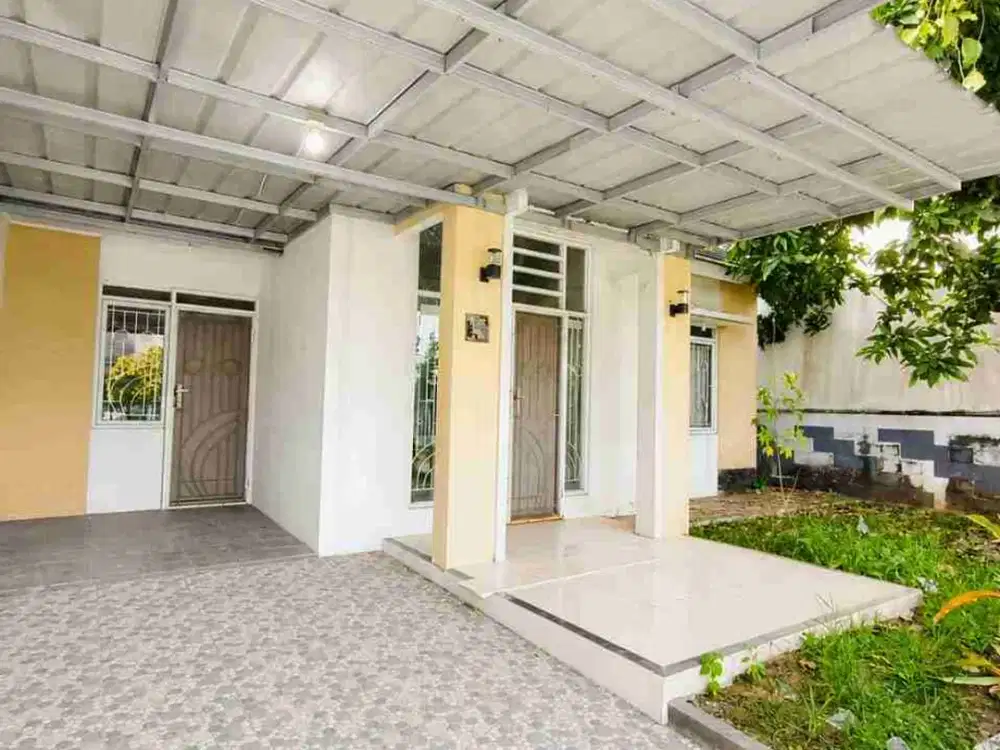 Dijual rumah di hoek, siap huni, di Citra Indah City Jonggol