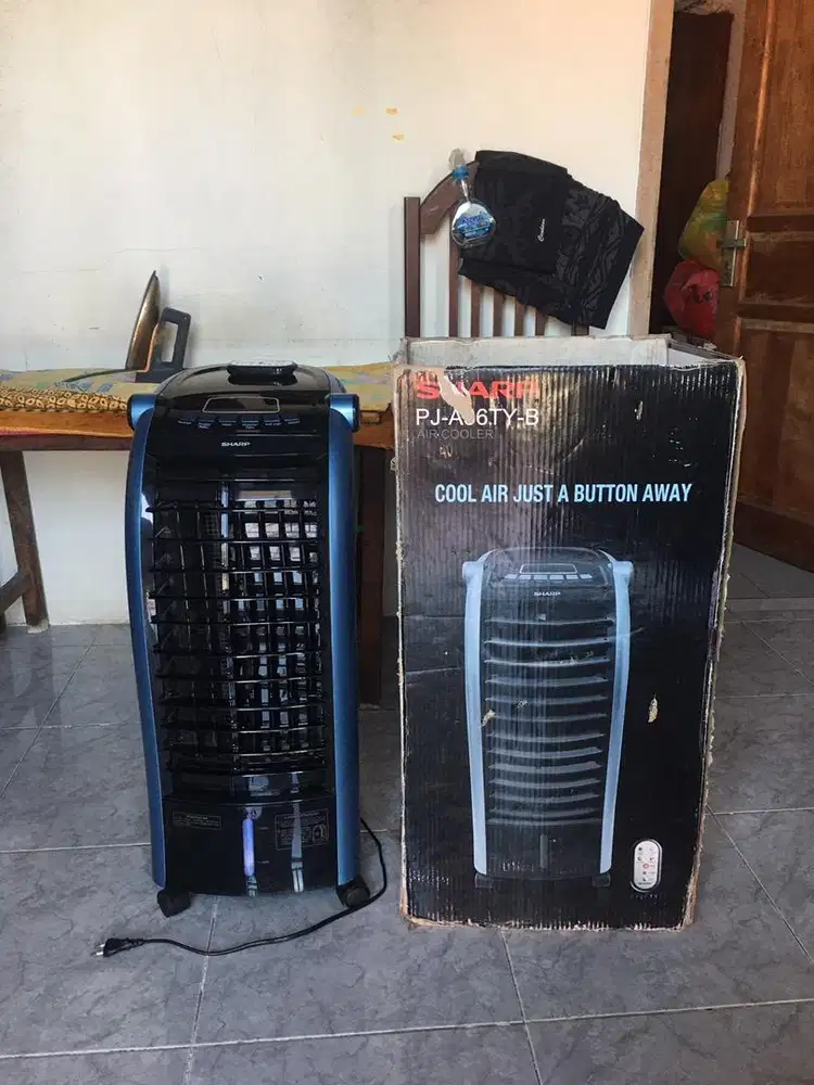 Sharp Air Cooler PJ-A36TY-B