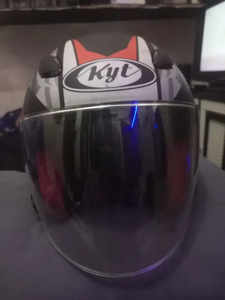 Helm KYT DJ maru