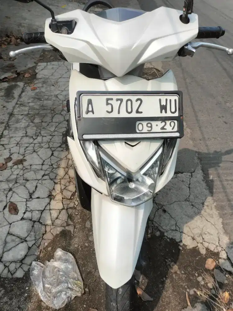 Dijual beat th 2014 pajak hidup
