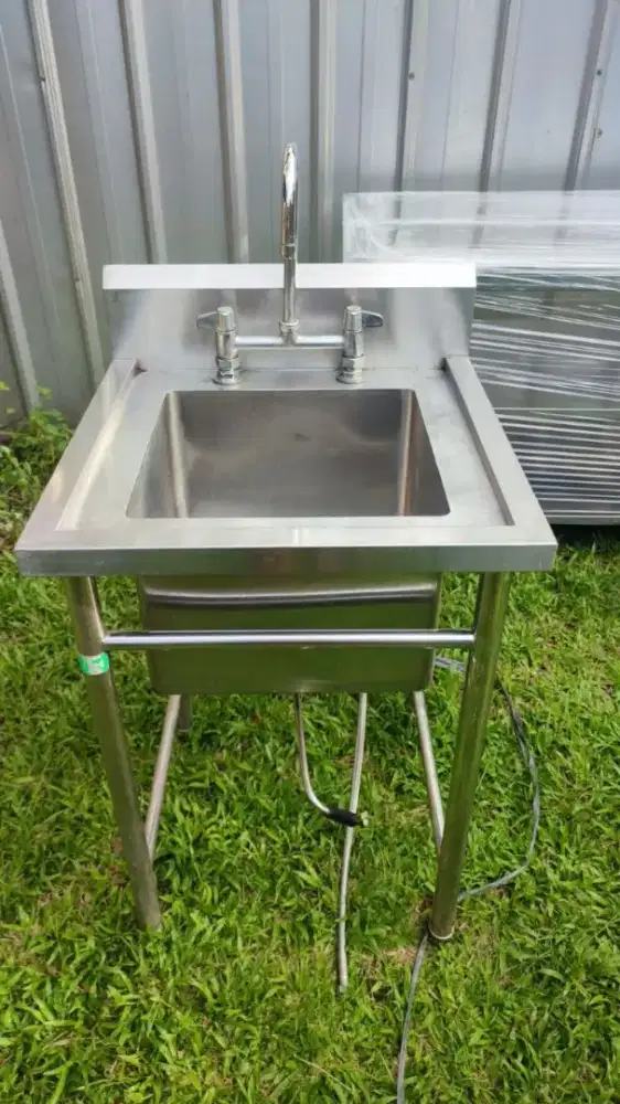 sink 1 lubang include 1 keran 2 fungsi,