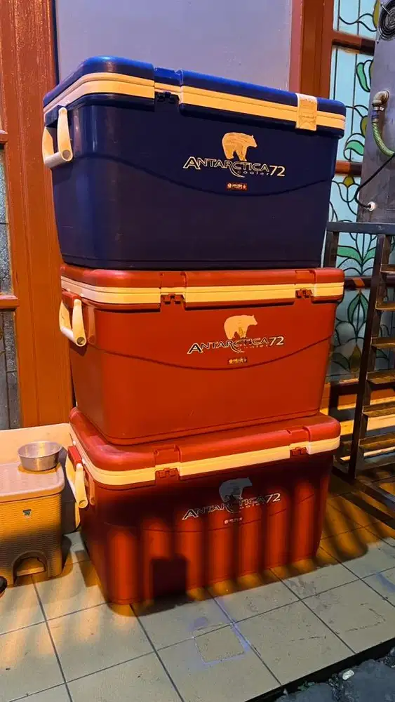Jual Cooler Lion Star 72 L