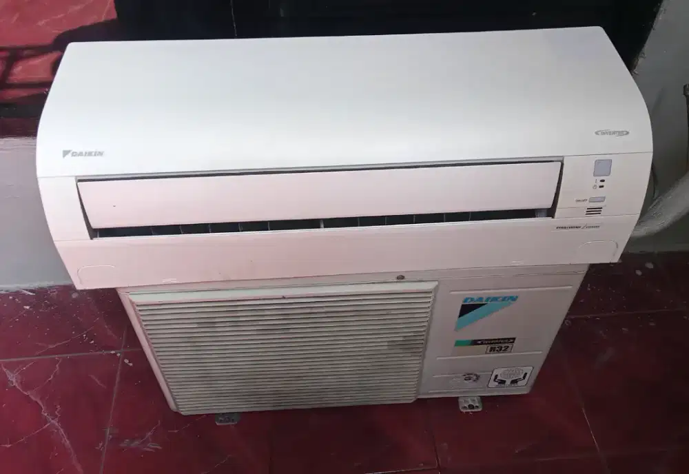 Ac 1 pk Daikin inverter + pasang