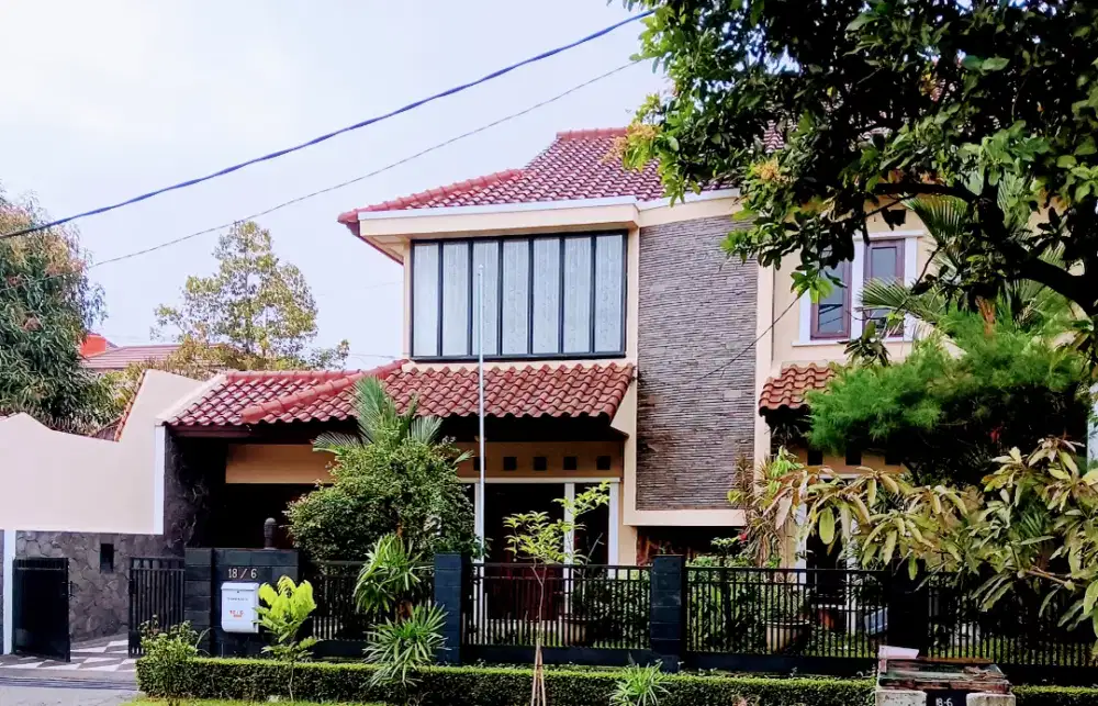 RUMAH EKSKLUSIF di Puteraco GADING REGENSI - SOETTA - KOTA BANDUNG