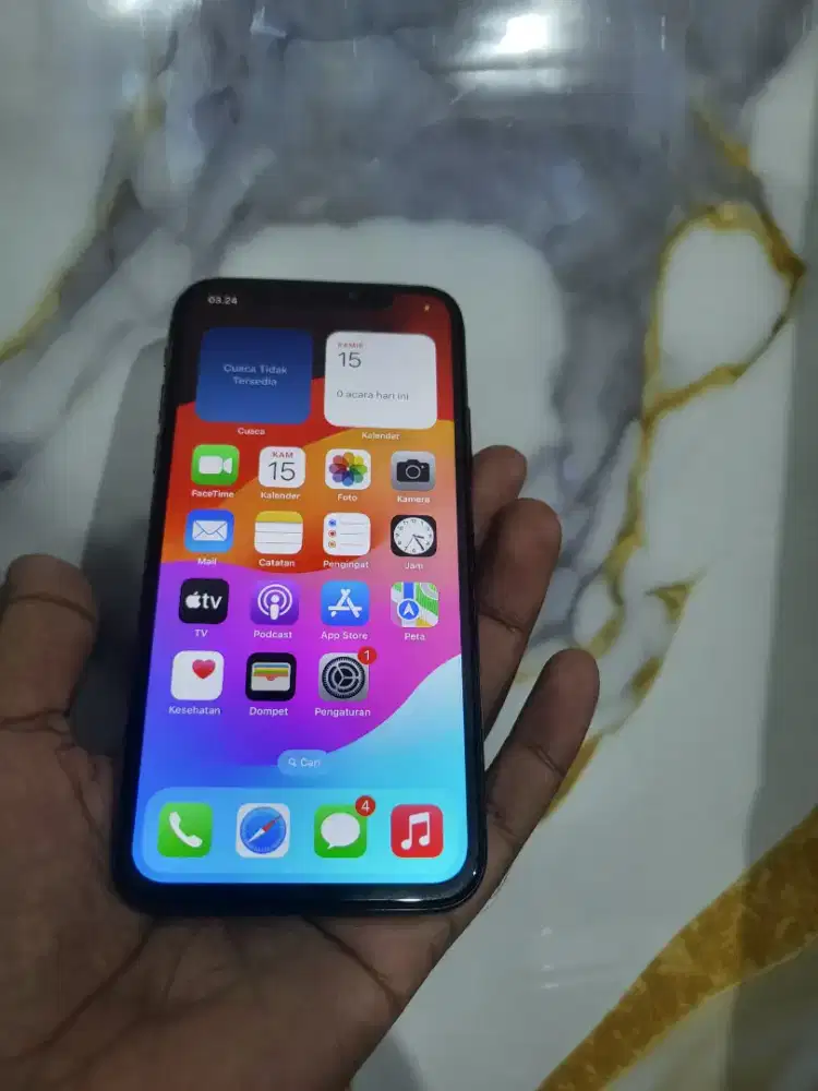 Jual cepat iphone xs 256 fullset