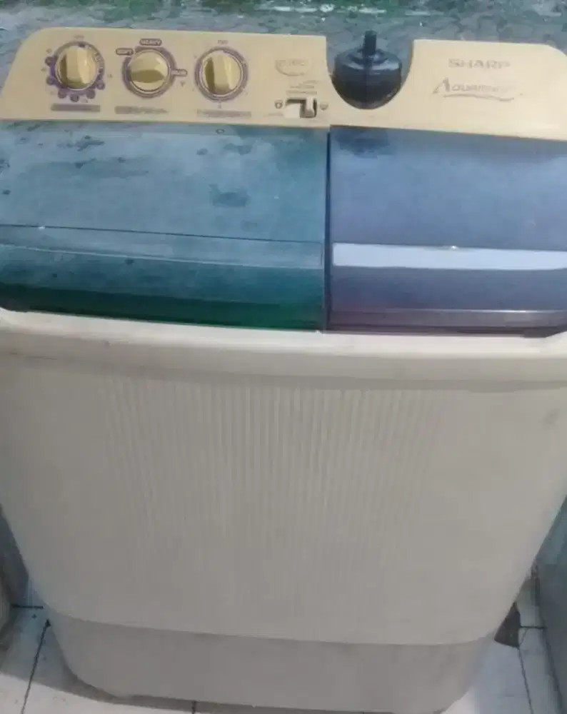 mesin cuci 2 tabung merek sharp