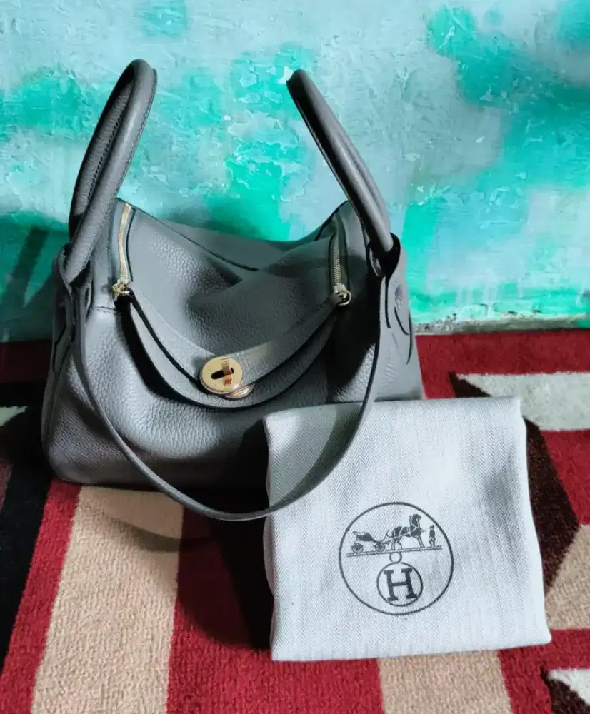 Hermes tapal kuda