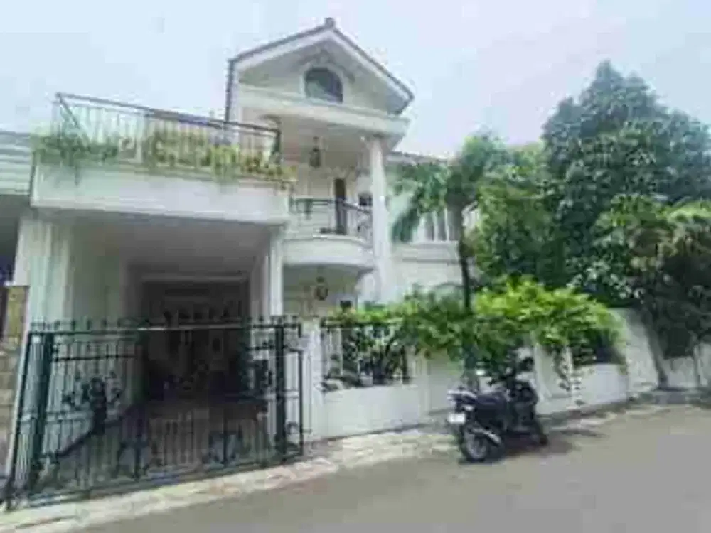 rumah mewah di taman galaxy