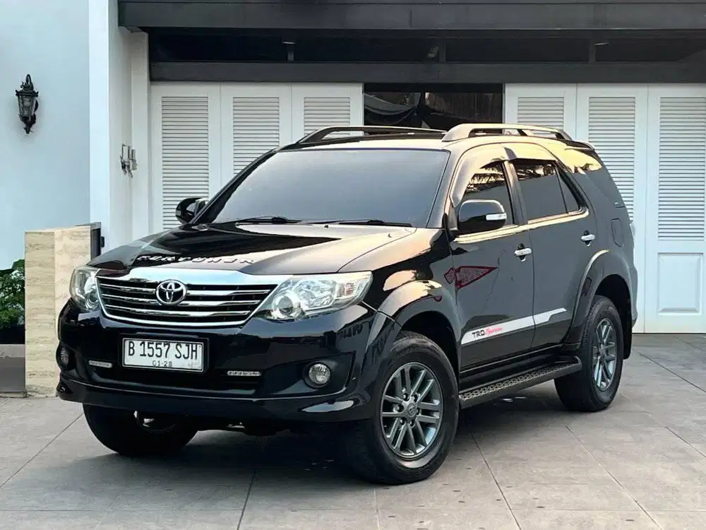 Toyota Fortuner 2.7 G Lux Bensin Matic 2012