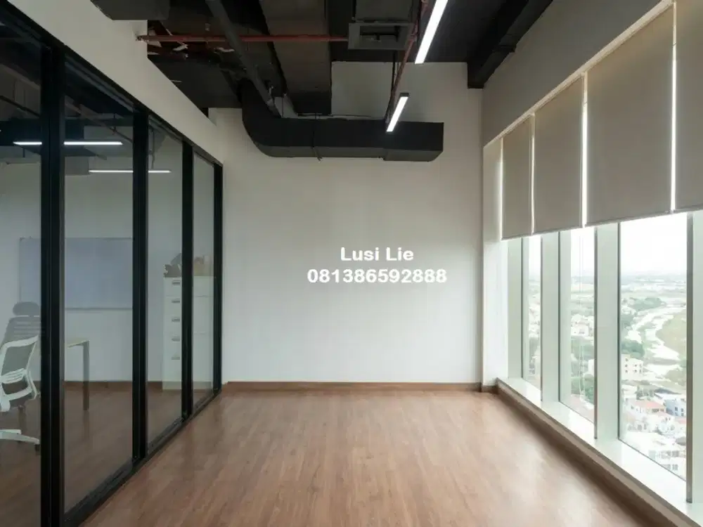 Office Gold Coast Pik luas 117 m, unfurnished rapi, murah