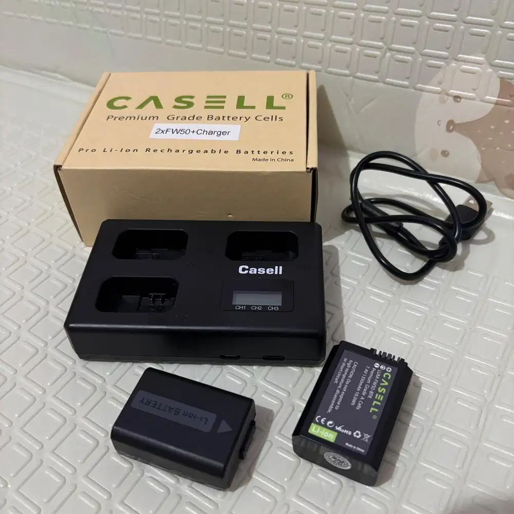 BATERAI SONY NP-FW50 CASELL + CHARGER (like new)