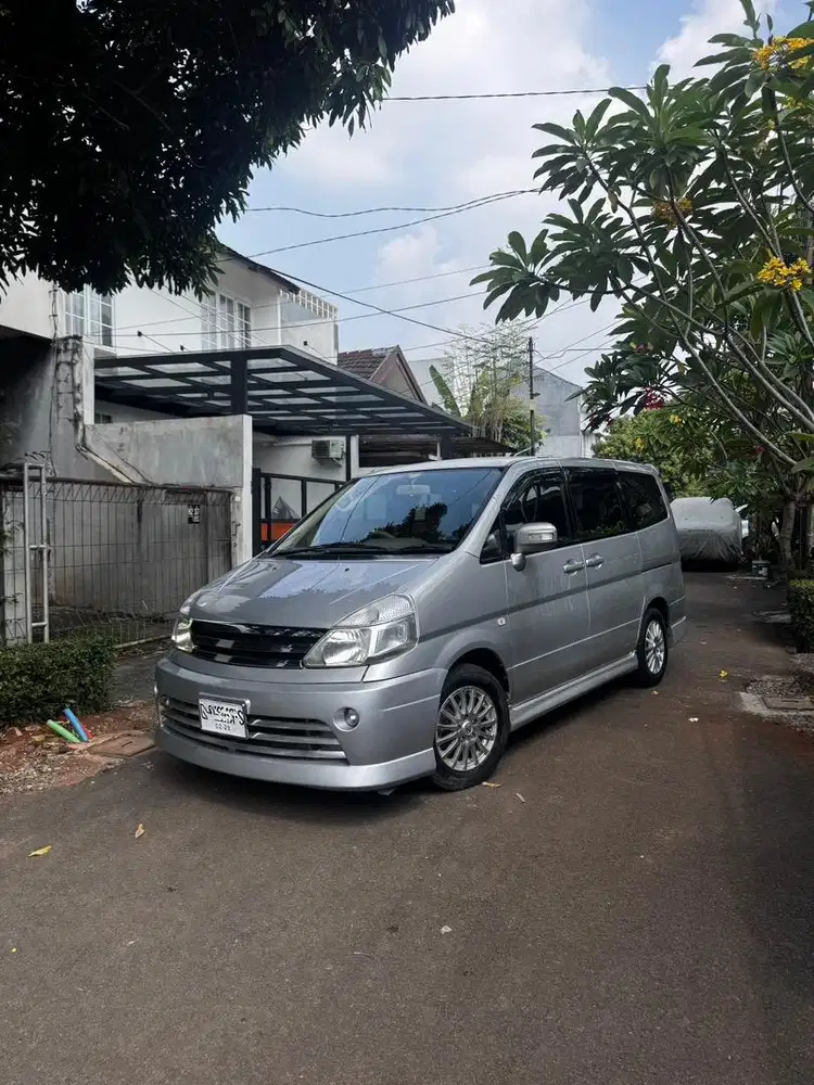Nissan Serena Autech C24 2010