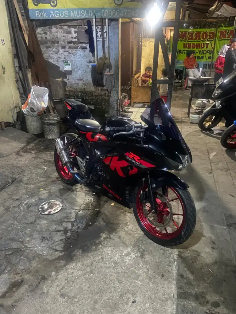 Suzuki gsx 150 Plat T karawang