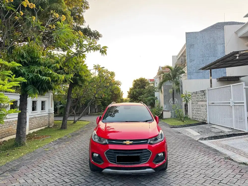 Chevrolet Trax 1.4 LTZ Turbo Facelift Matic 2017 Merah Plat E