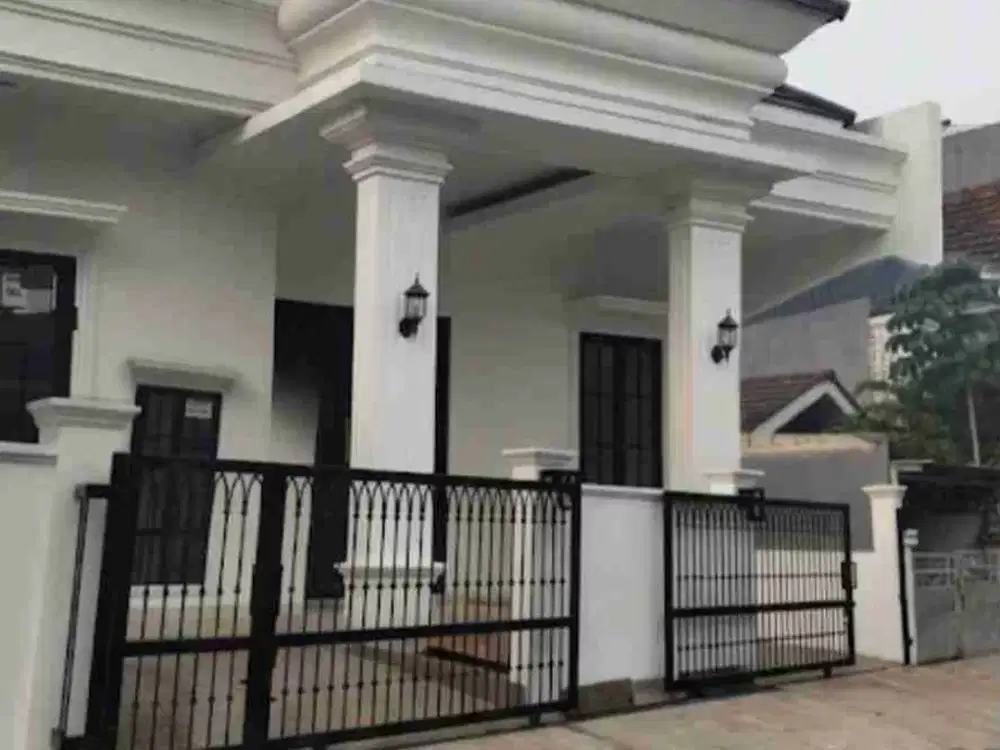 Rumah cantik Lokasi Strategis di Kencana loka BSD