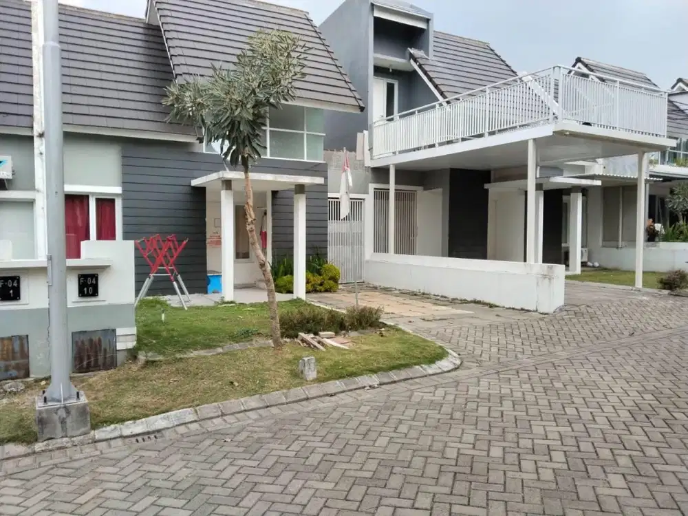 Rumah nyaman dengan view pegunungan