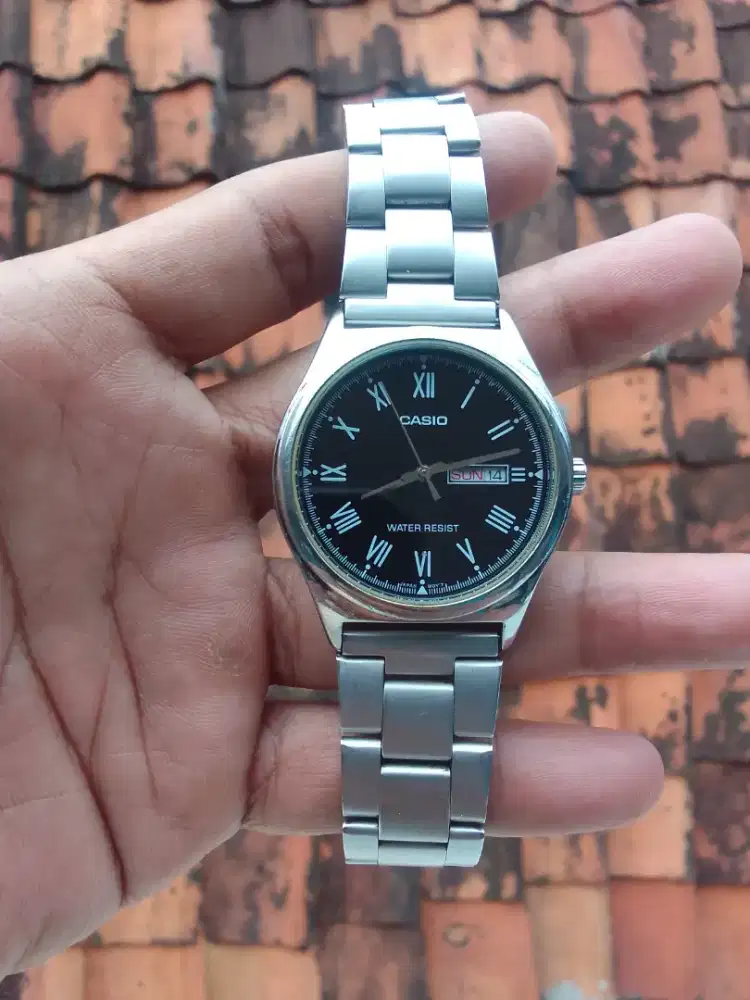 Jam tangan Casio