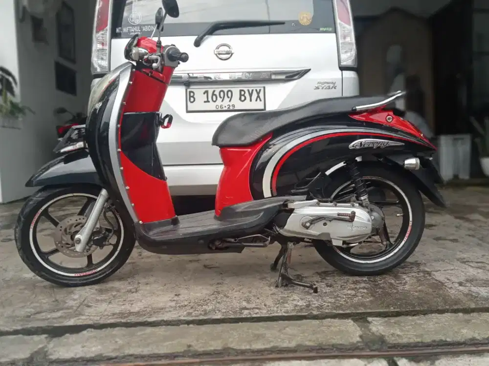 Honda Scoopy Karbu 2012
