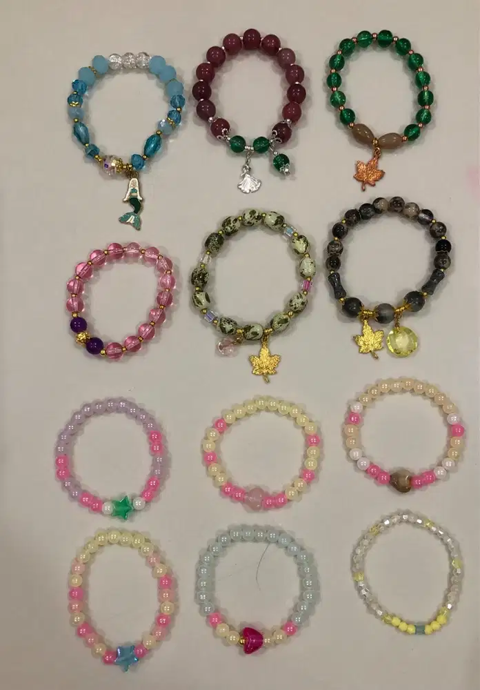 Gratis gelang manik manik