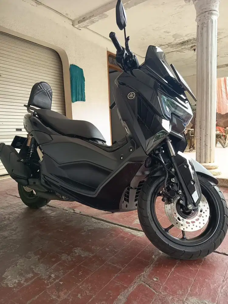 YAMAHA NMAX 2026 BLACK