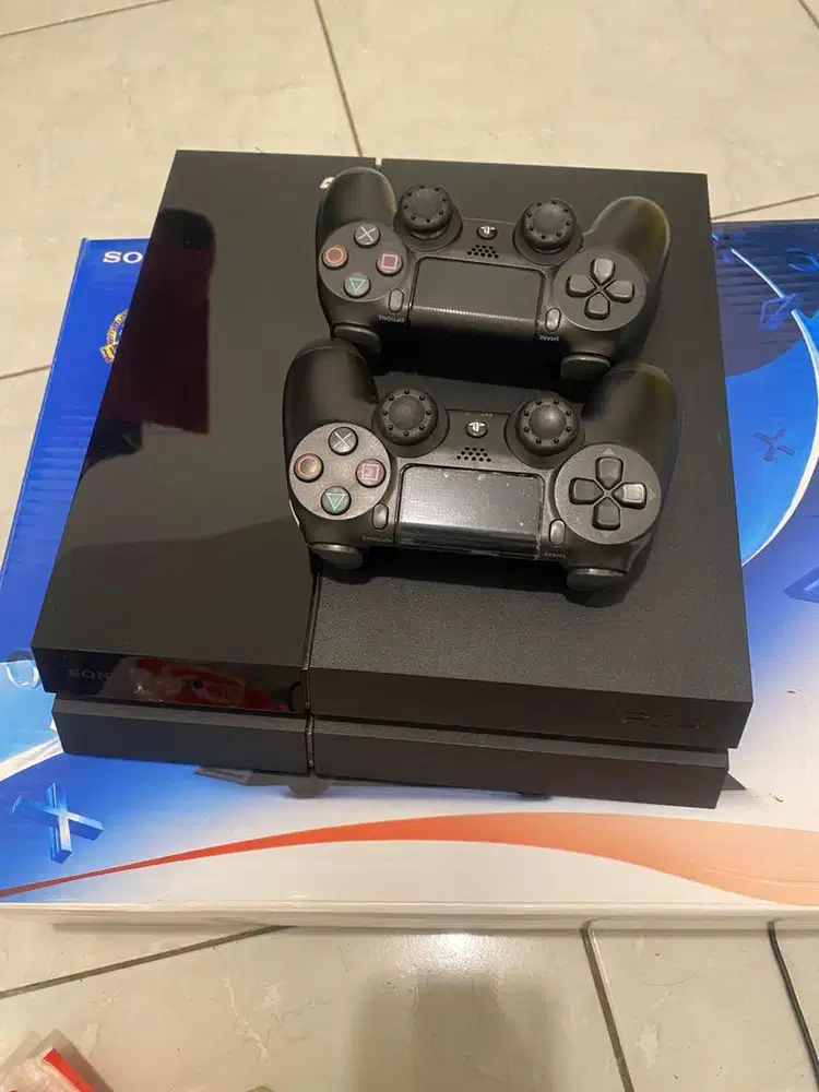 Ps4 Fat 500Gb original (online/offline) mulus