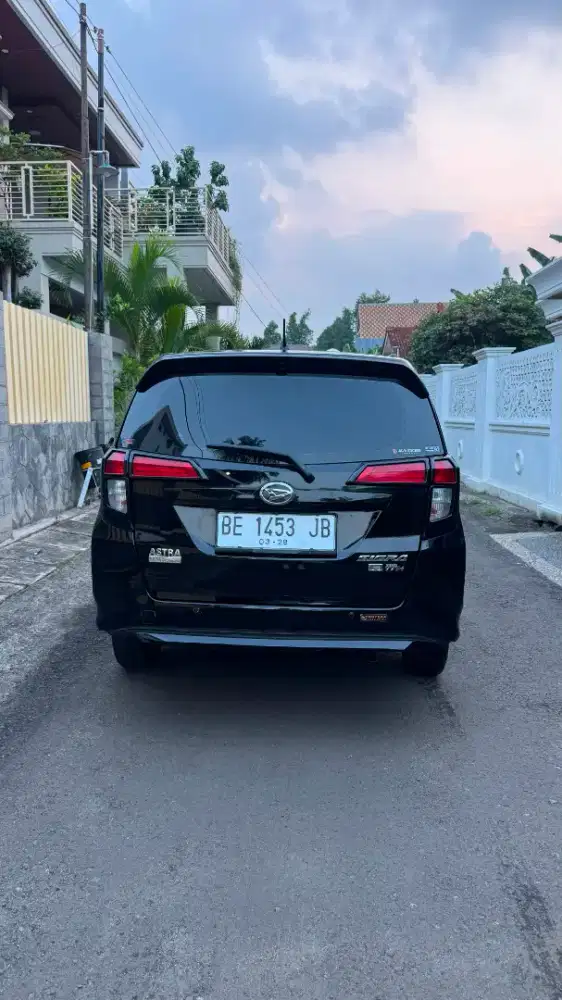Sigra R 2018 manual