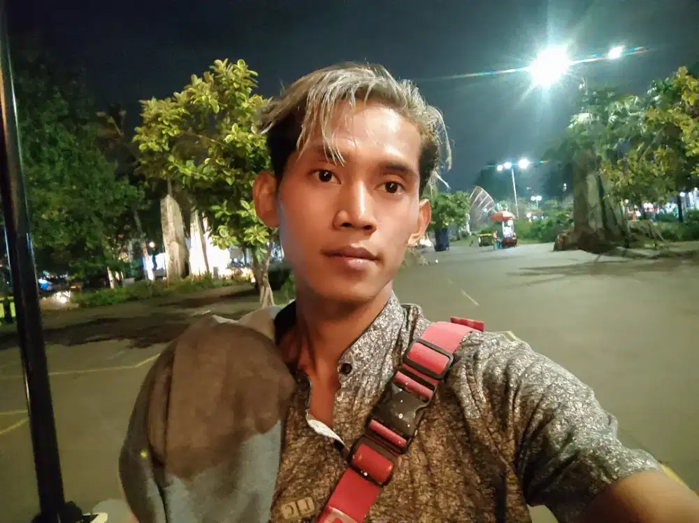 Mencari pekerjaan apa saja