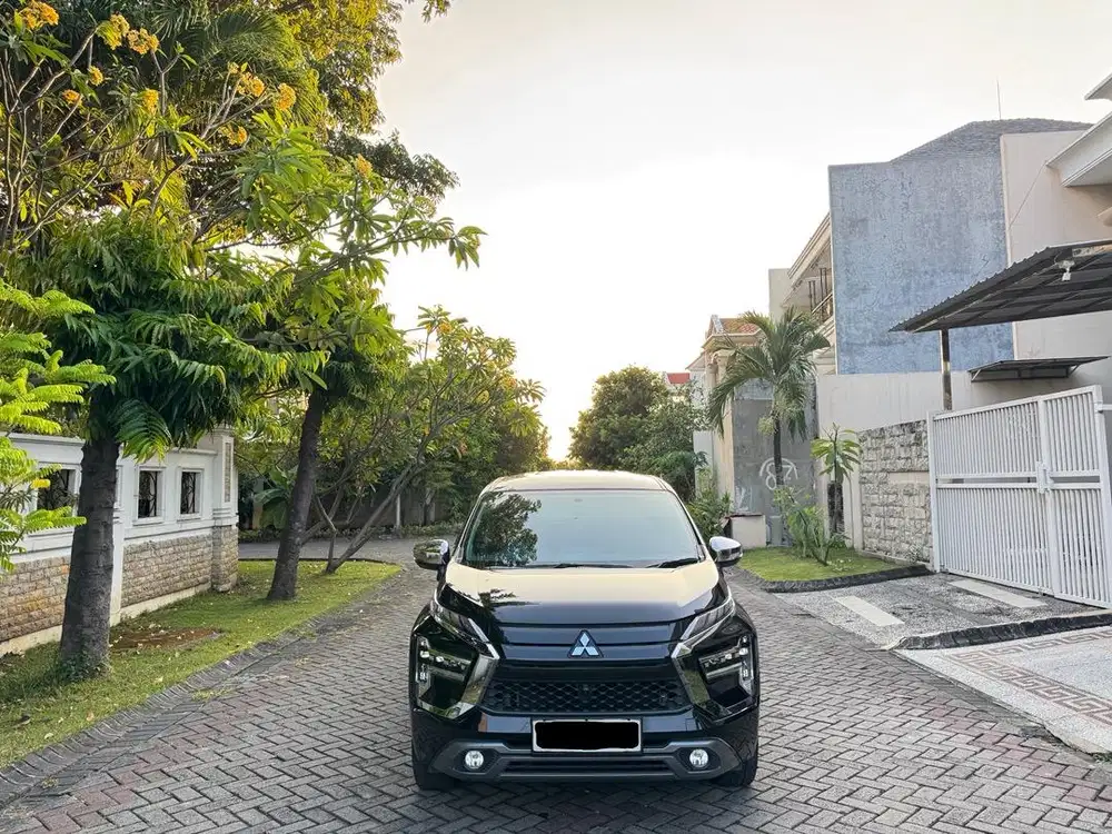 Mitsubishi Xpander Ultimate 1.5 Manual 2024 PMK 2025 Hitam Plat L