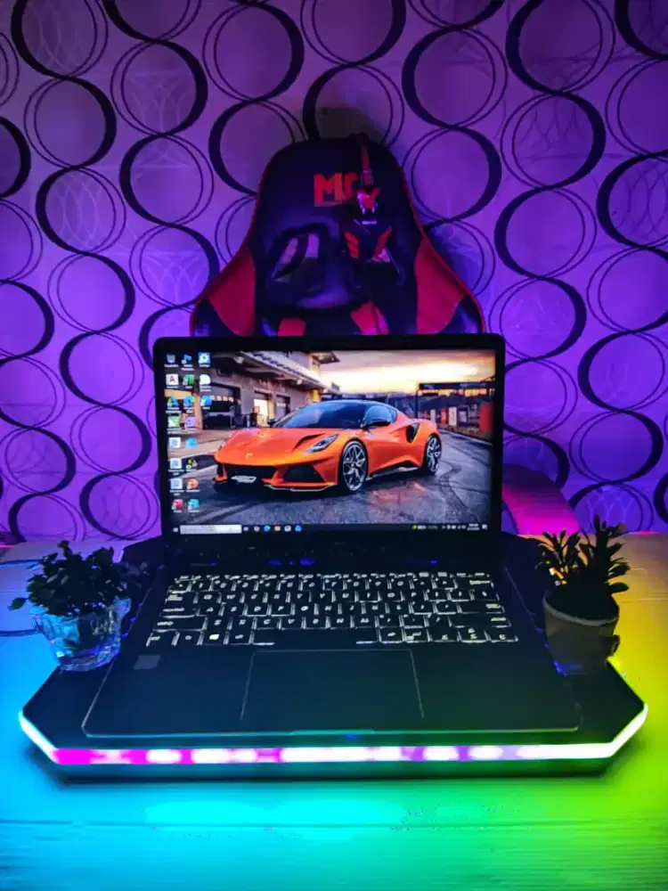 Laptop Asus Zenbook UX370UAR Core i7 RAM 16Gb SSD 256Gb Body SLIM