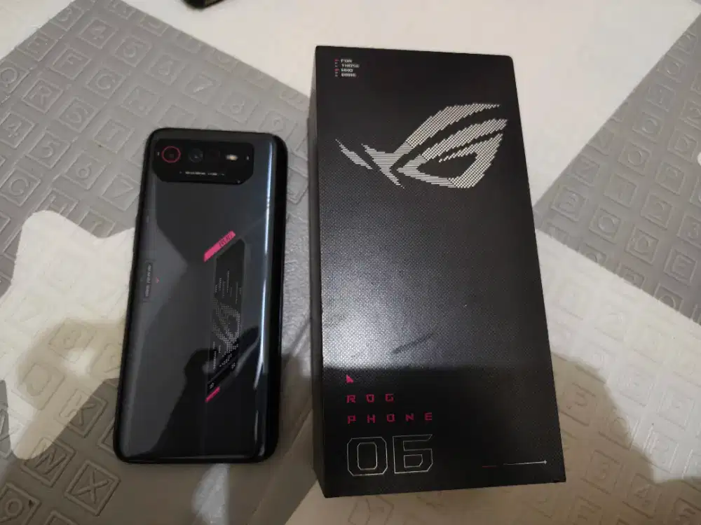 ROG Phone 6 8/256 normall