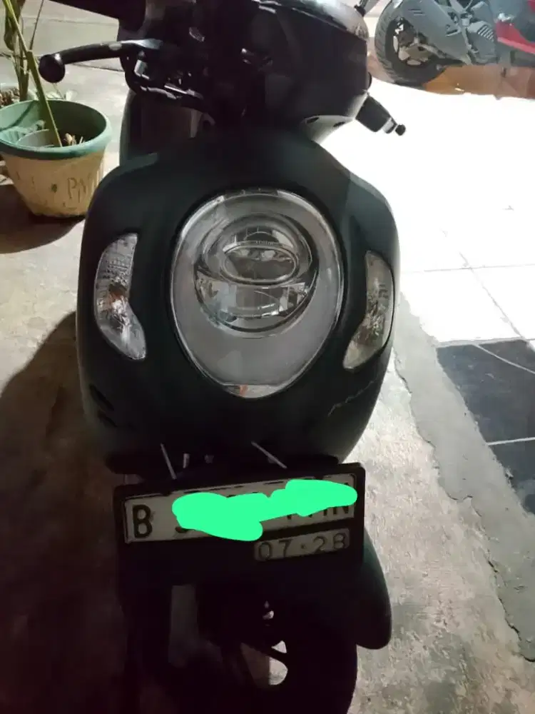 JUAL HONDA SCOOPY PRESTIGE 2023 KEYLESS KM RENDAH SURAT LENGKAP