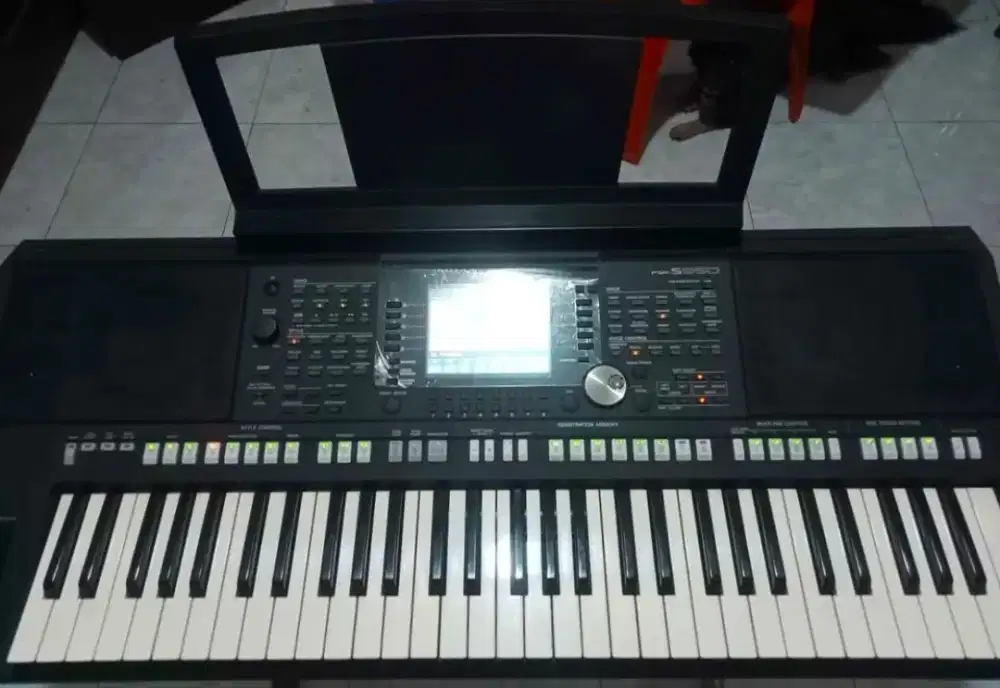 YAMAHA S950 like new